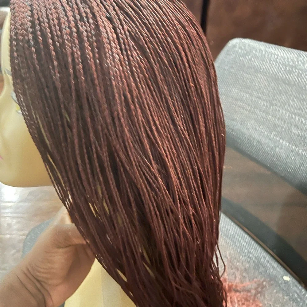 Braided wig - Picture 6 of 6
